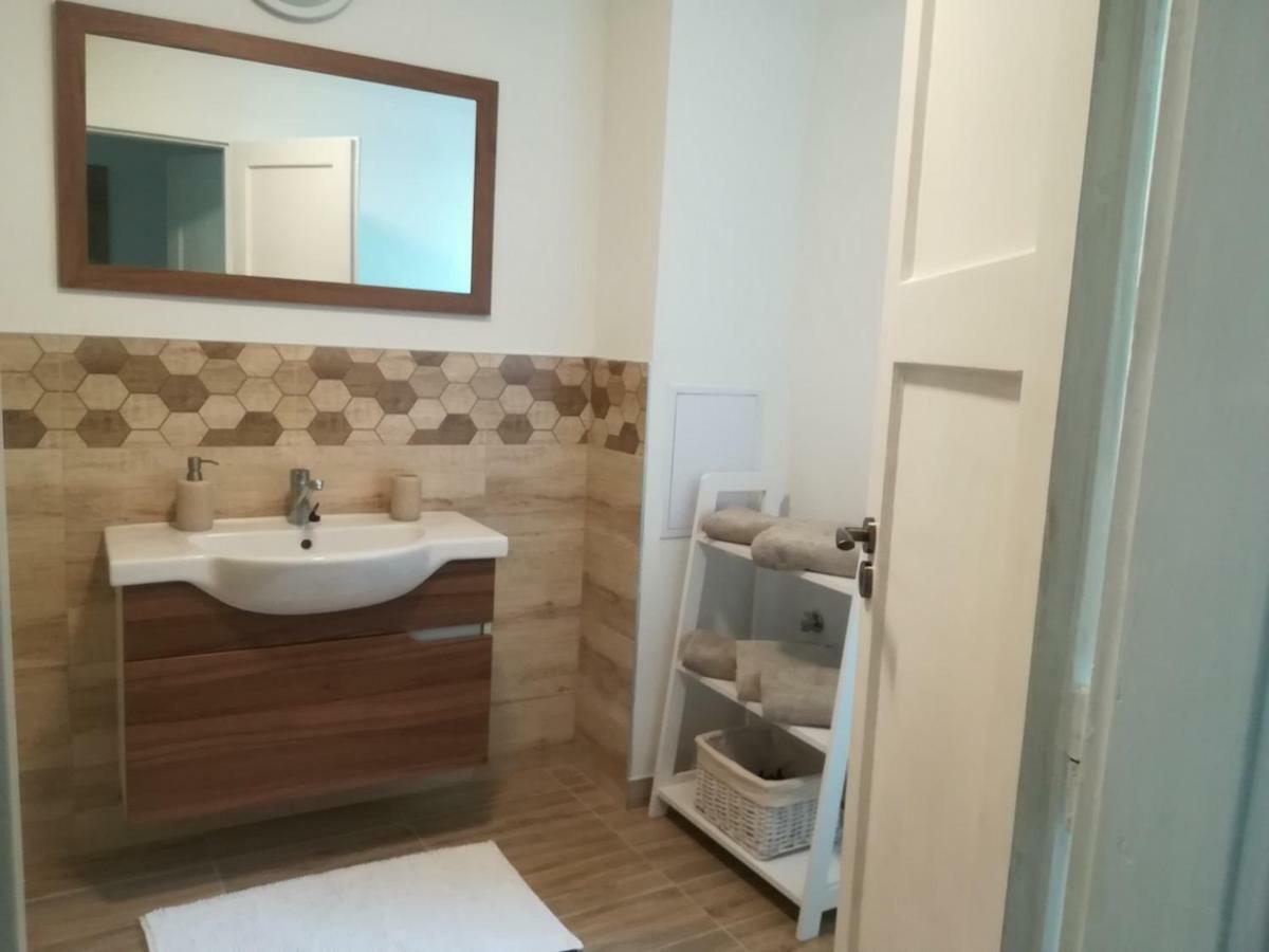 Appartamento Pod Zámkom Kremnica Esterno foto