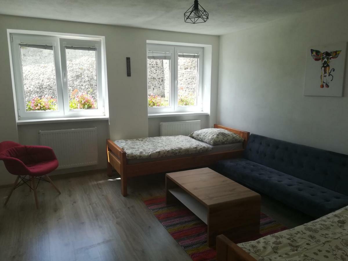 Appartamento Pod Zámkom Kremnica Esterno foto